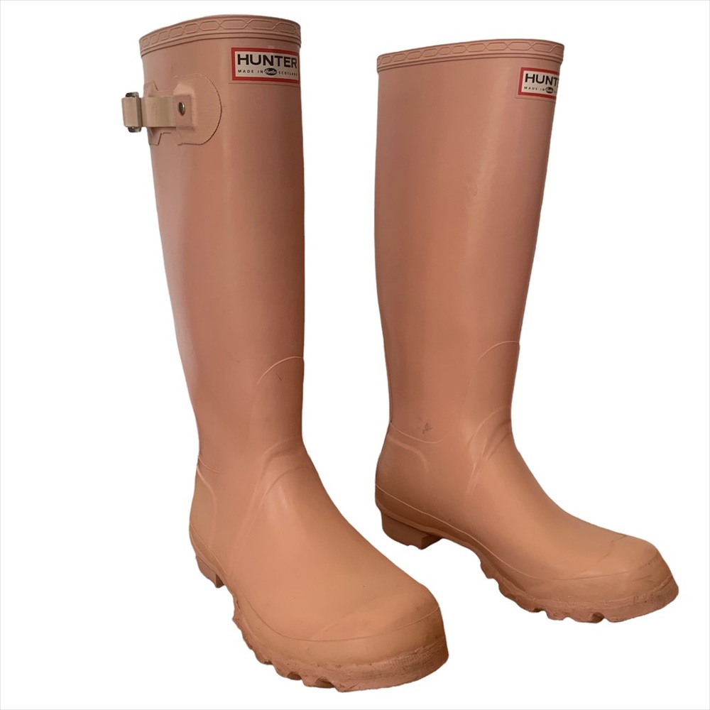 Hunter Boots Made in Scotland Light Pink Wellington Rain Boots